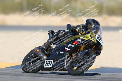 media/Jan-14-2024-SoCal Trackdays (Sun) [[2e55ec21a6]]/Turn 6 (125pm)/